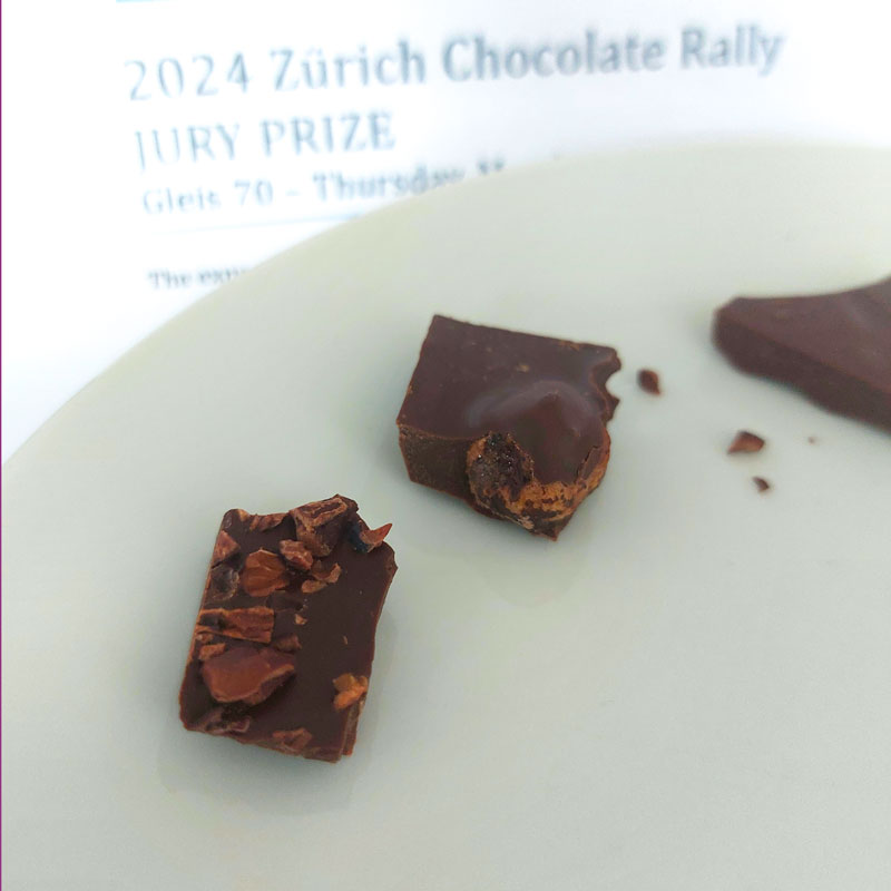 Morceaux de chocolat à évaluer lors d'un concours